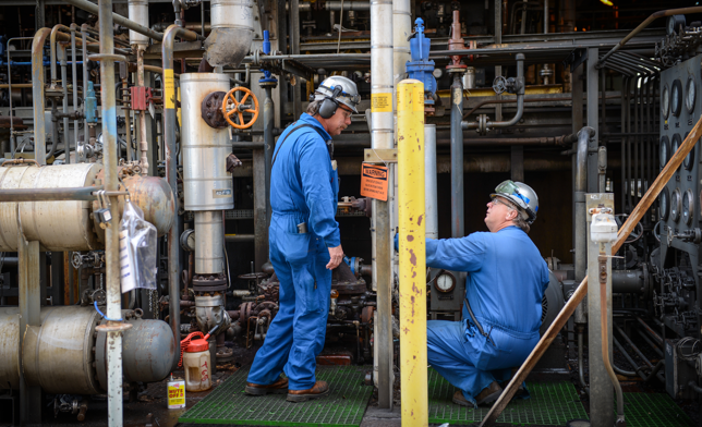 Refineries Thumb@2x